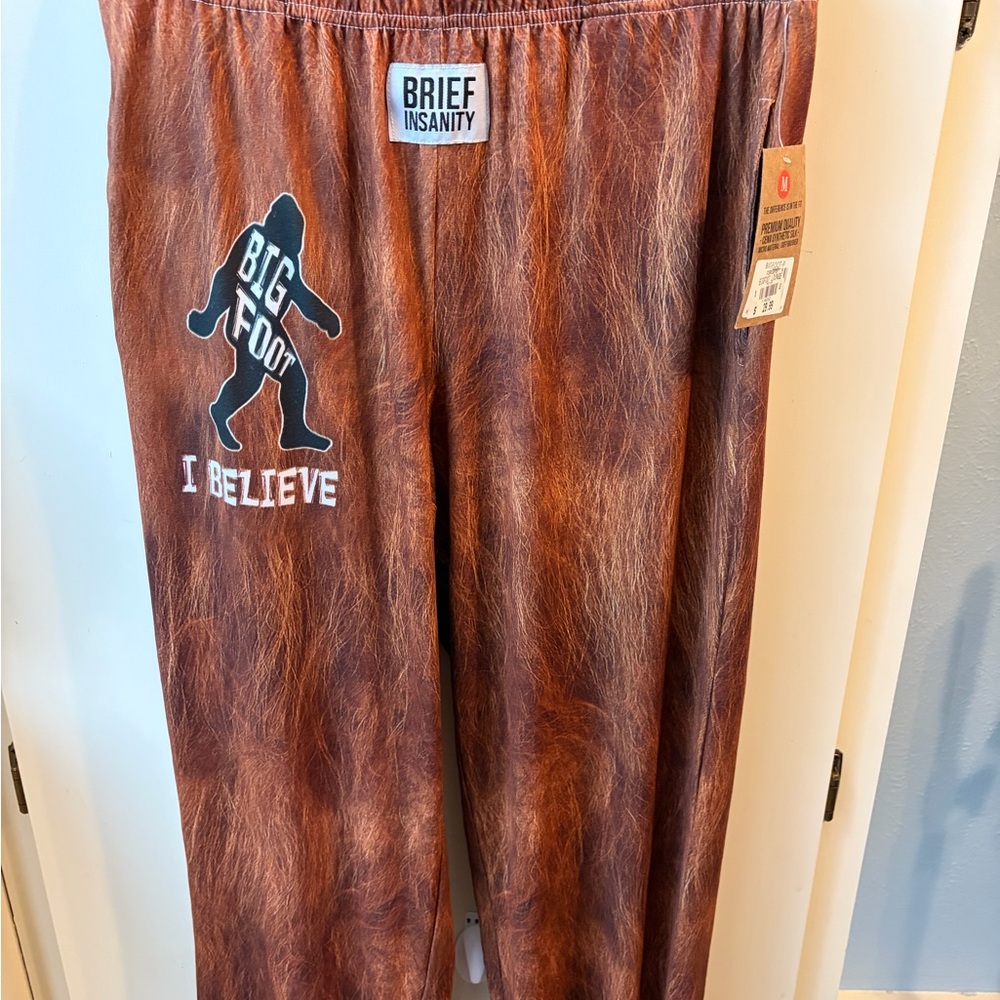 Men’s Bigfoot I Believe Brown Pants